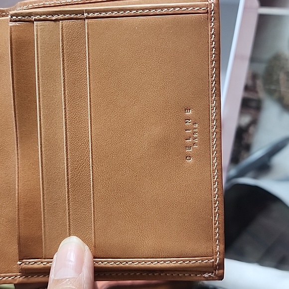 Authentic NWOT CELINE kiss lock Wallet - Picture 12 of 12